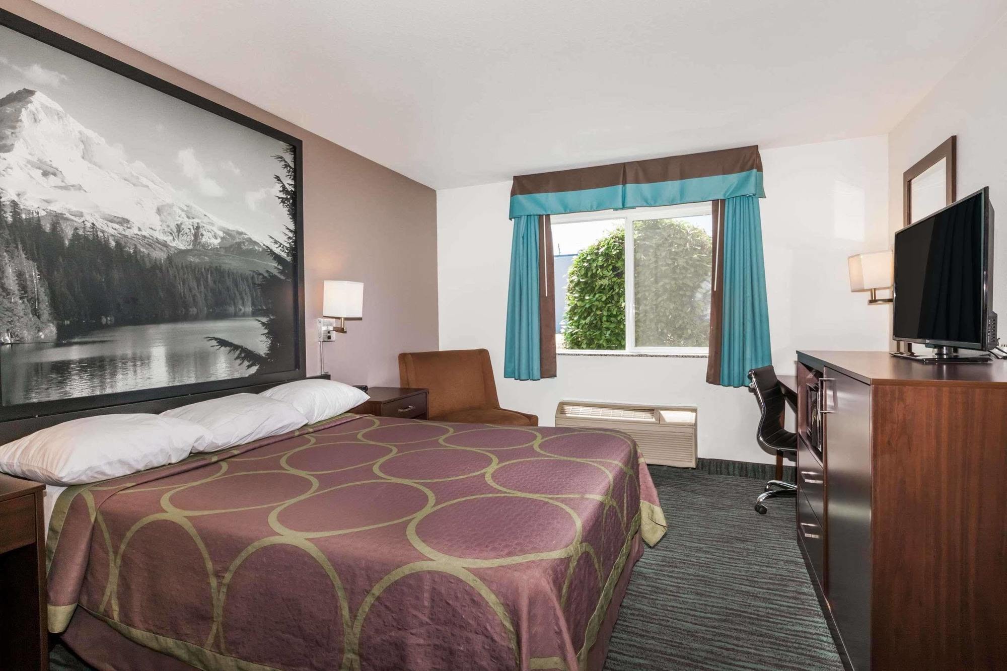 Отель Super 8 By Wyndham Gresham/Portland Area Or Экстерьер фото